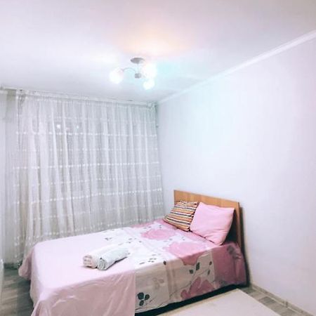 Apartament 2 Комн Квартира На Новой Площади Ałma Ata Zewnętrze zdjęcie